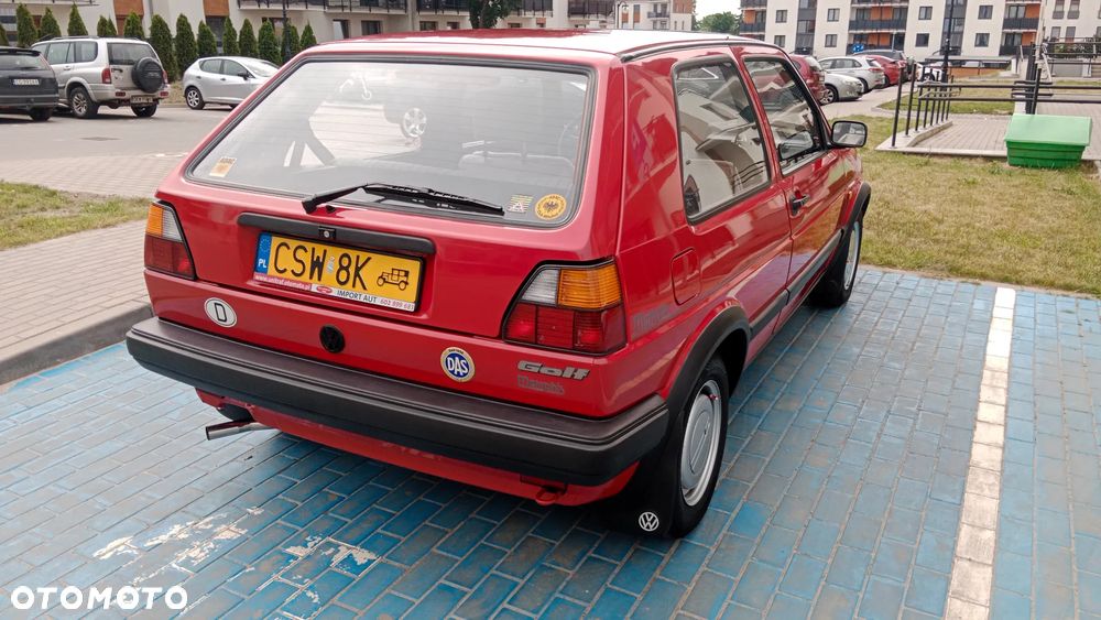 Volkswagen Golf 1.3 CL - 4