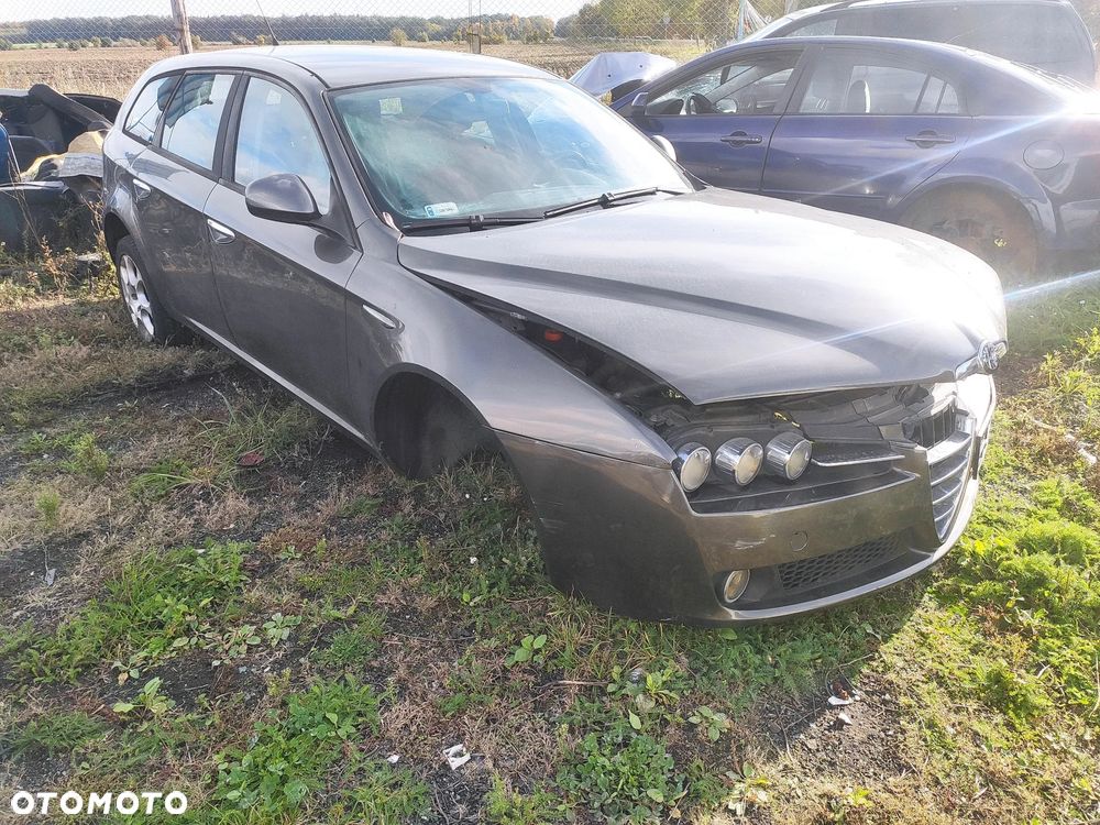 Alfa Romeo 159 kombi silnik 1.9 16v JTD 150km na części - 3