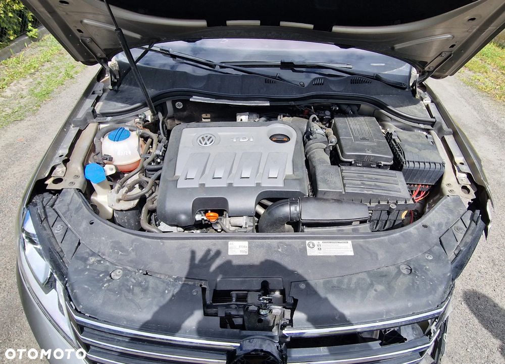 Volkswagen Passat 2.0 TDI Highline DSG - 14