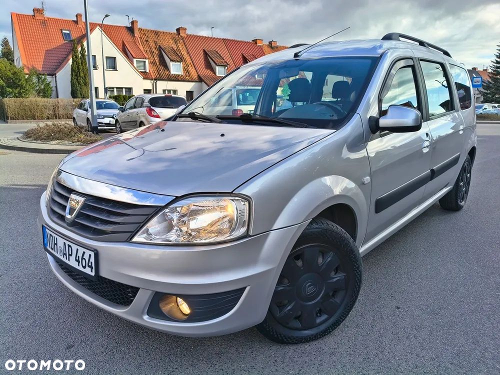 Dacia Logan 1.6 16V Laureate - 2