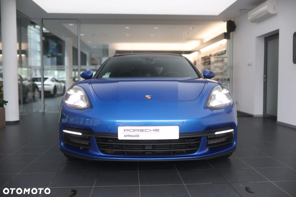 Porsche Panamera 4S - 4