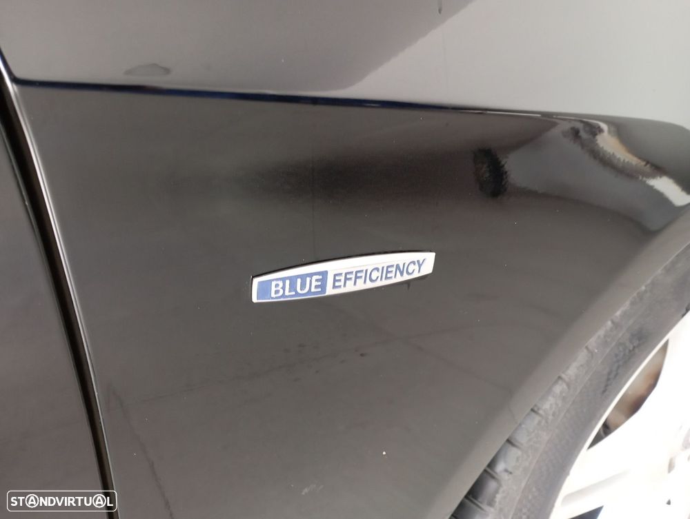 Mercedes-Benz E 250 CDi Avantgarde BlueEfficiency Auto. - 21