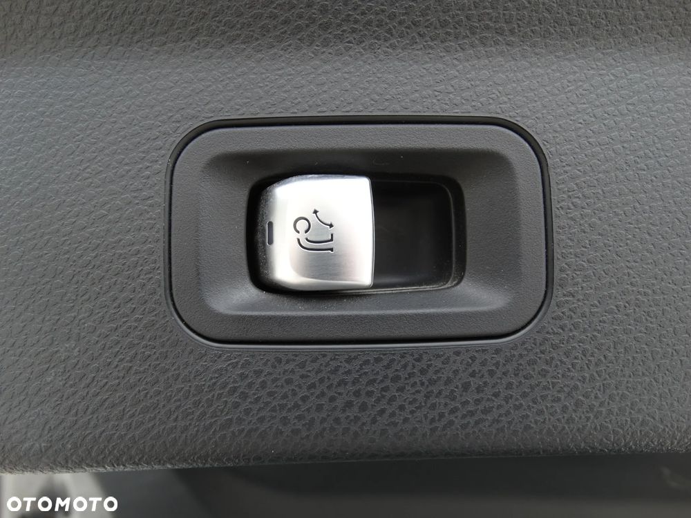 Mercedes-Benz GLC - 20