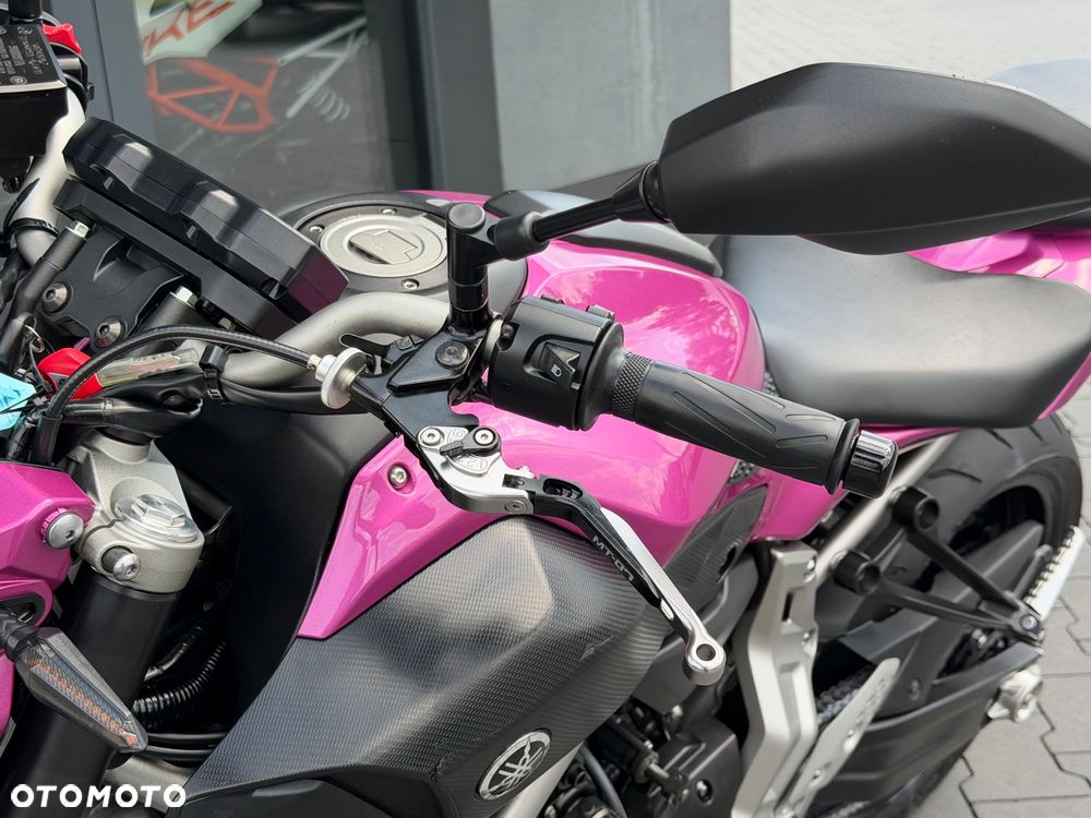 Yamaha MT - 37