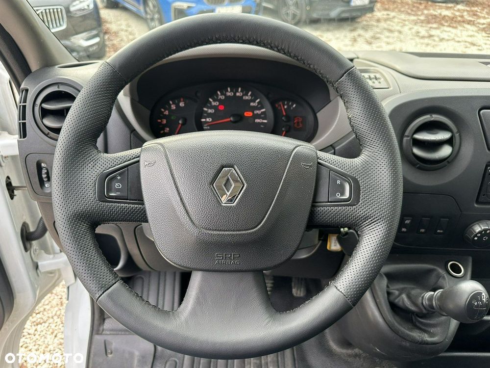 Renault Master - 18