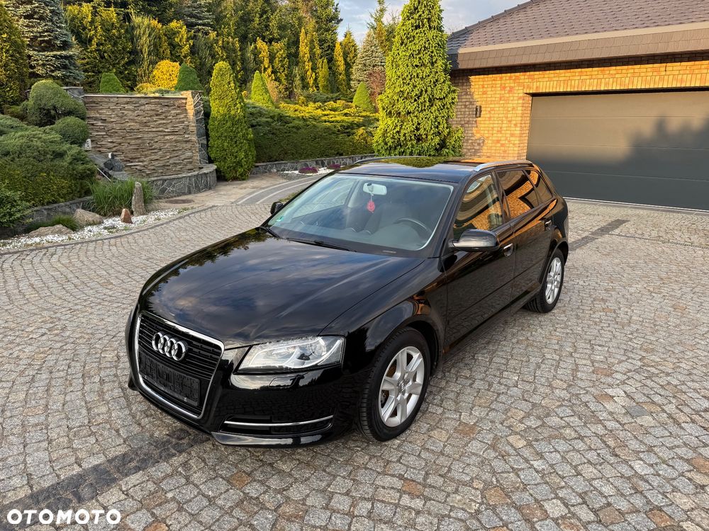 Audi A3 Sportback 1.6 Ambiente - 1