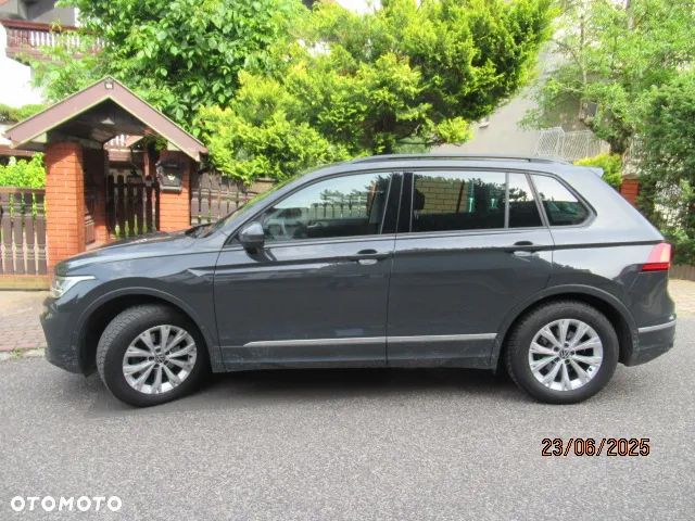 Volkswagen Tiguan 2.0 TDI SCR Life DSG - 1