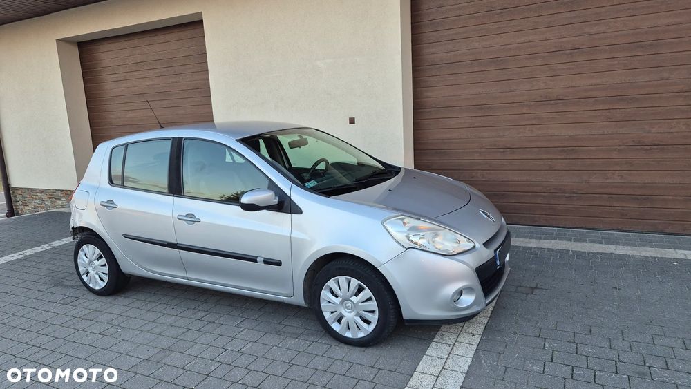 Renault Clio - 3