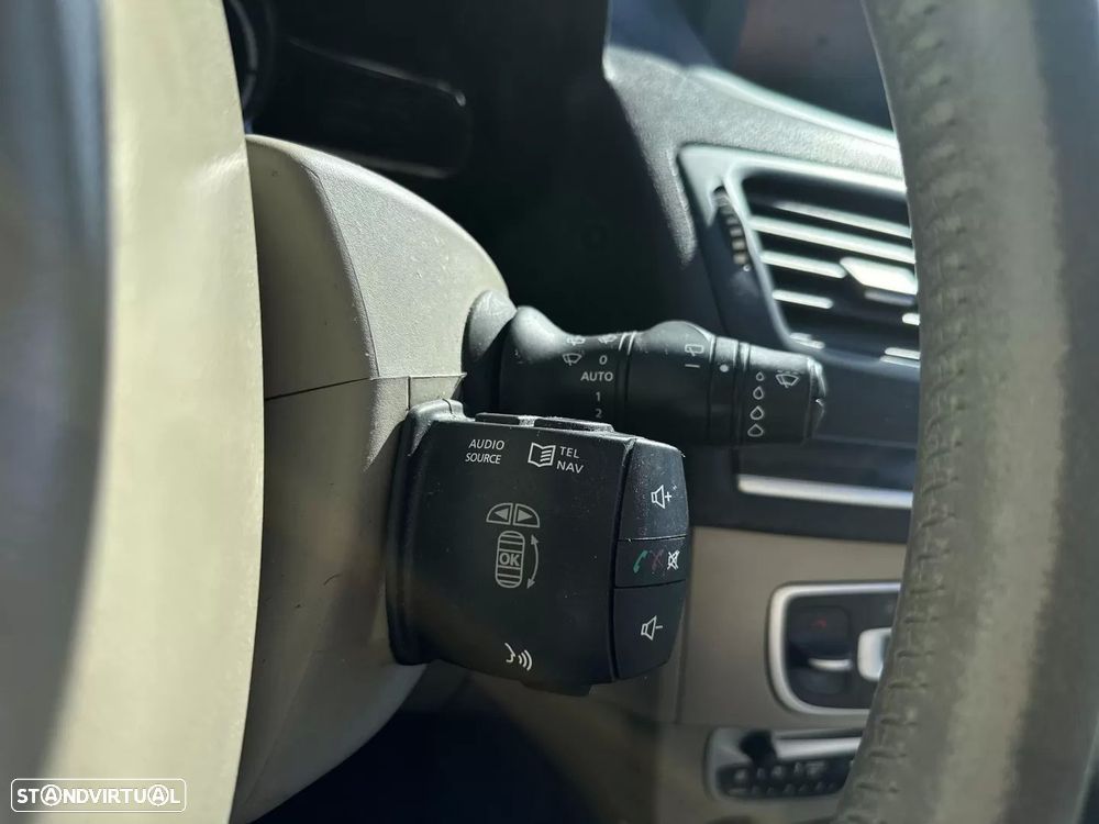 Renault Mégane Sport Tourer 1.5 dCi Dynamique S - 25