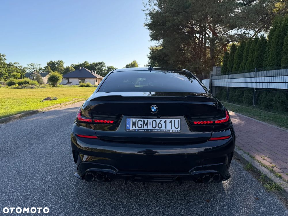 BMW Seria 3 330i M Sport - 8