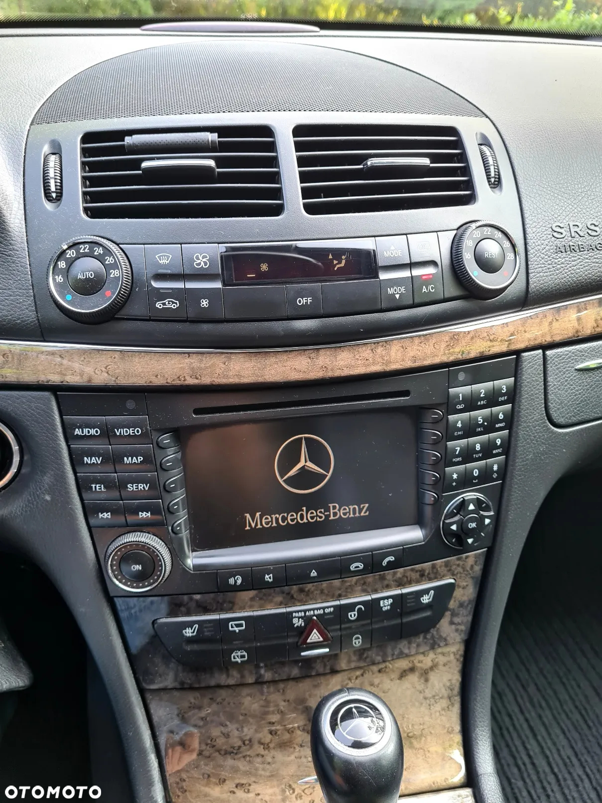 Mercedes-Benz Klasa E 320 CDI T Avantgarde - 10