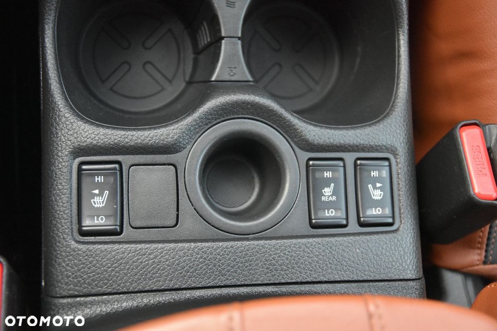 Nissan X-Trail 1.6 DCi Xtronic Tekna - 30