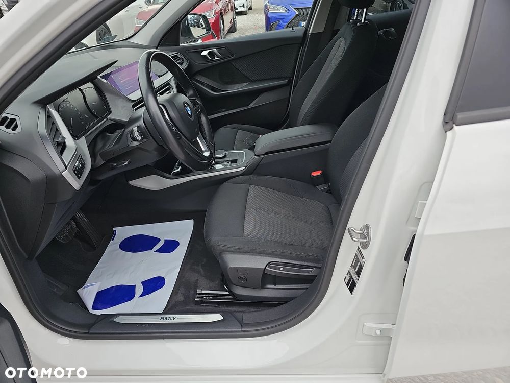 BMW Seria 1 116i Advantage - 22
