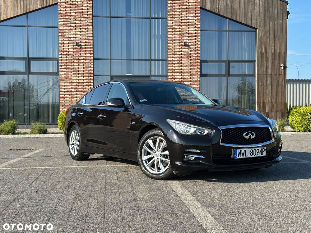 Infiniti Q50 - 1