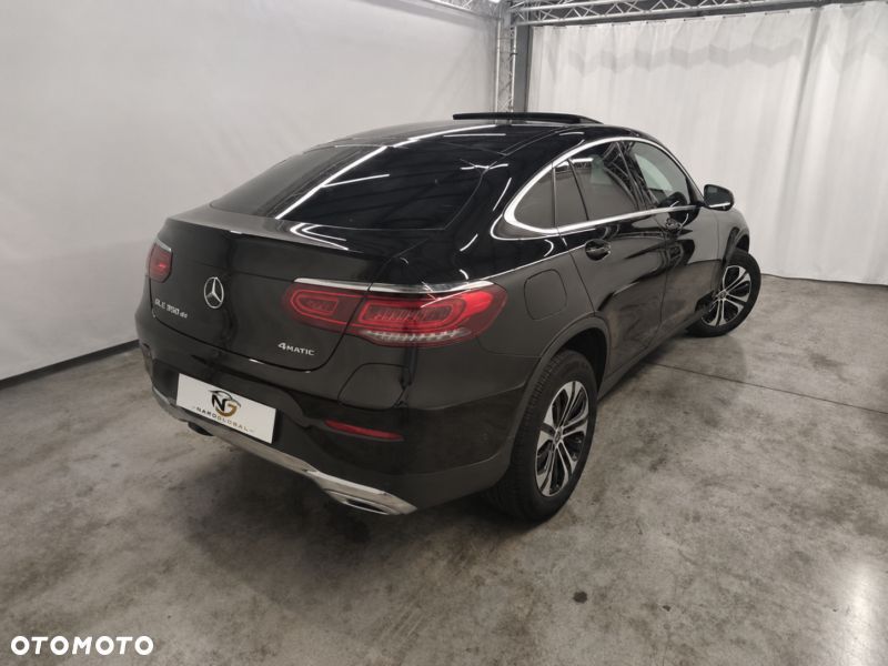 Mercedes-Benz GLC 300 de 4Matic 9G-TRONIC Exclusive - 6