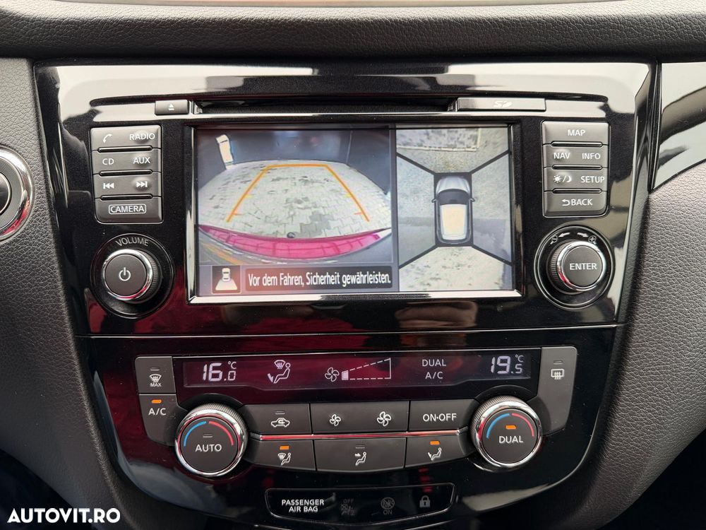 Nissan Qashqai 1.5 dCi DPF 360 - 13