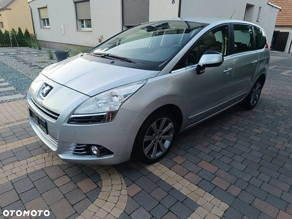 Peugeot 5008 1.6 Active 7os - 6