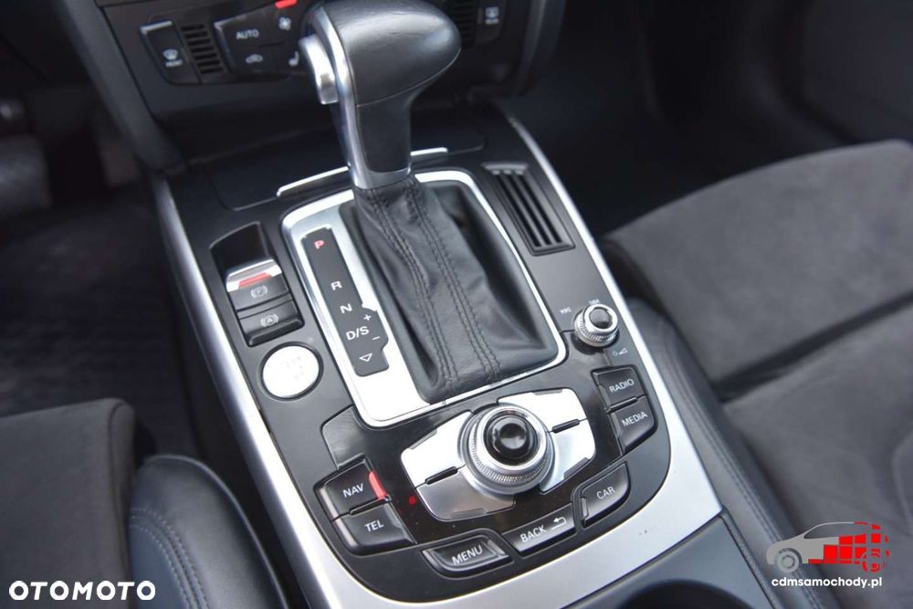 Audi A4 Avant - 32