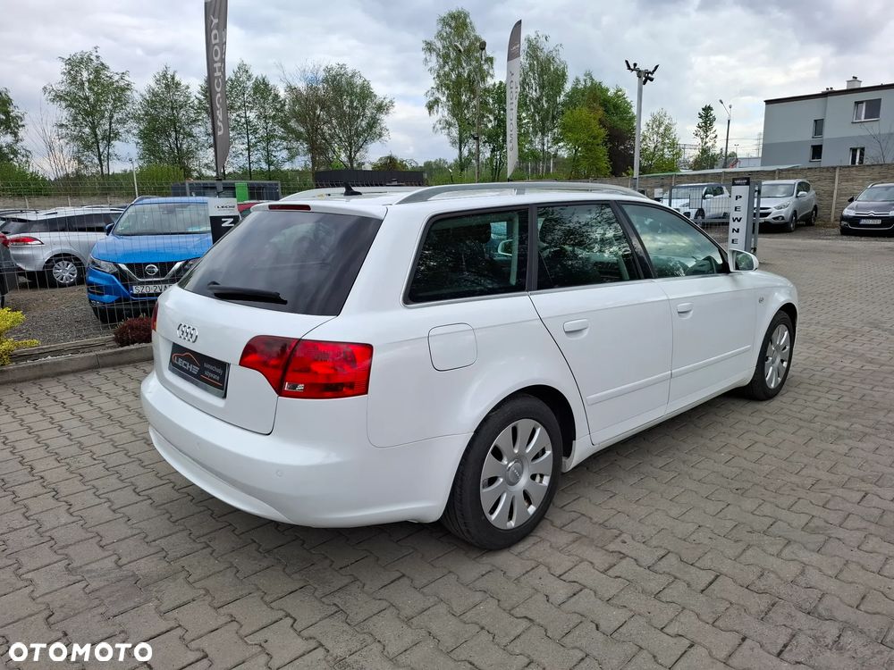 Audi A4 Avant 2.0 TDI - 28