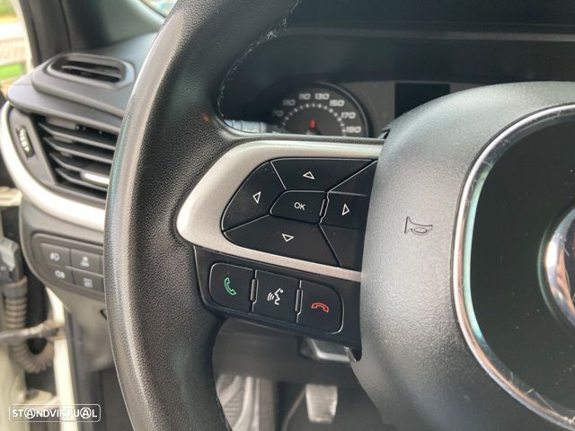 Fiat Tipo 1.3 M-Jet Street — fotografia 14