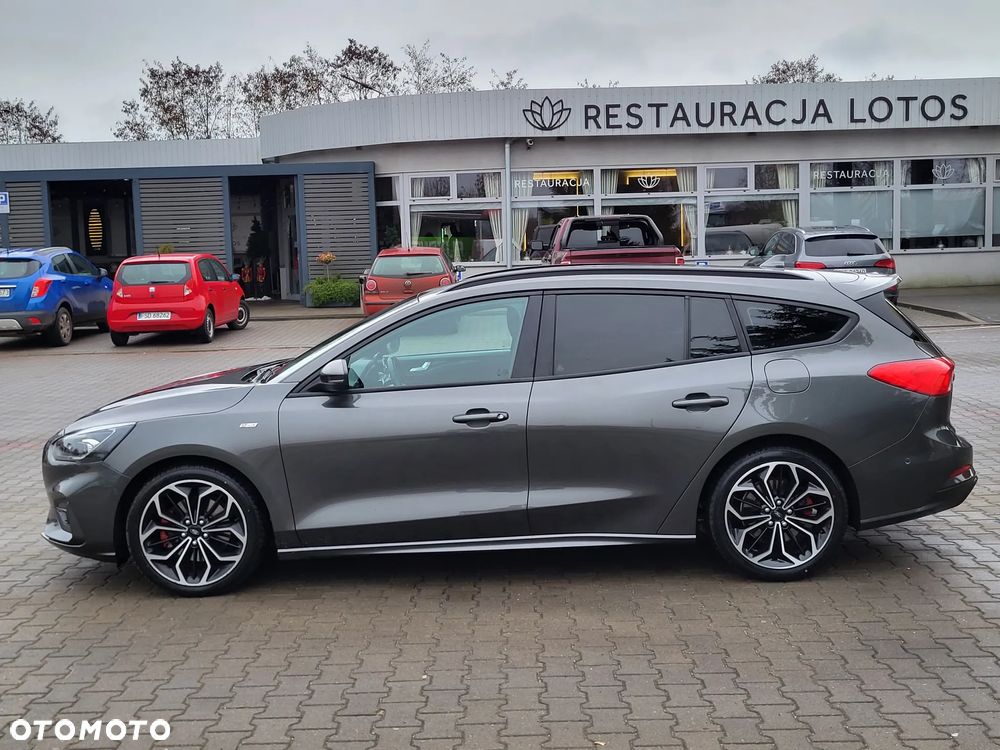 Ford Focus 1.5 EcoBoost STart-Stopp-System ST-LINE X - 12