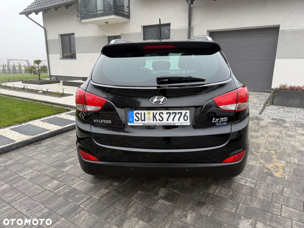 Hyundai ix35 1.6 2WD blue Trend - 16