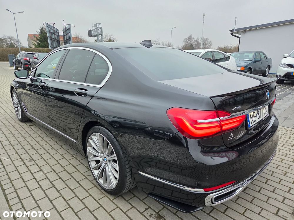 BMW Seria 7 740d xDrive - 4