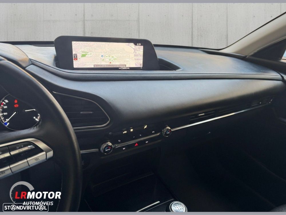 Mazda CX-30 1.8 Sky-D Evolve i-Active - 10