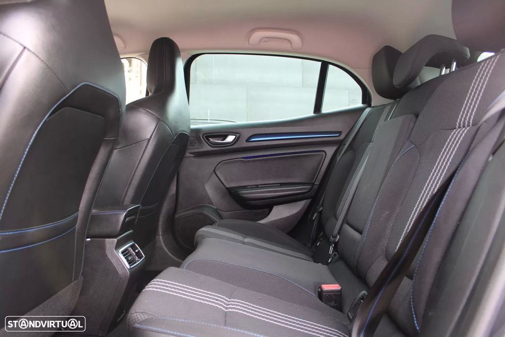 Renault Mégane 1.5 Blue dCi GT Line - 14