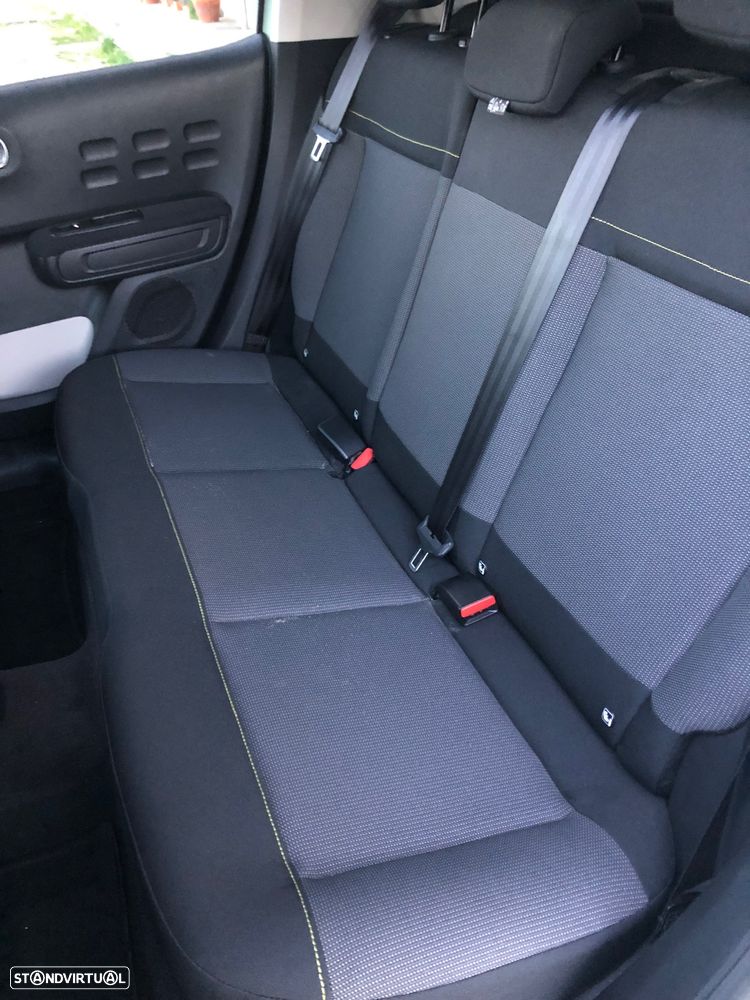 Citroën C3 1.2 PureTech Shine EAT6 - 25