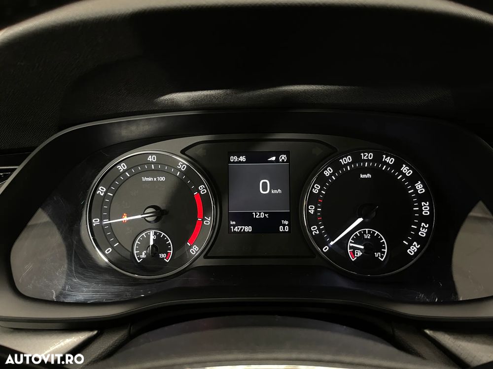 Skoda Octavia 1.5 TSI Ambition - 21