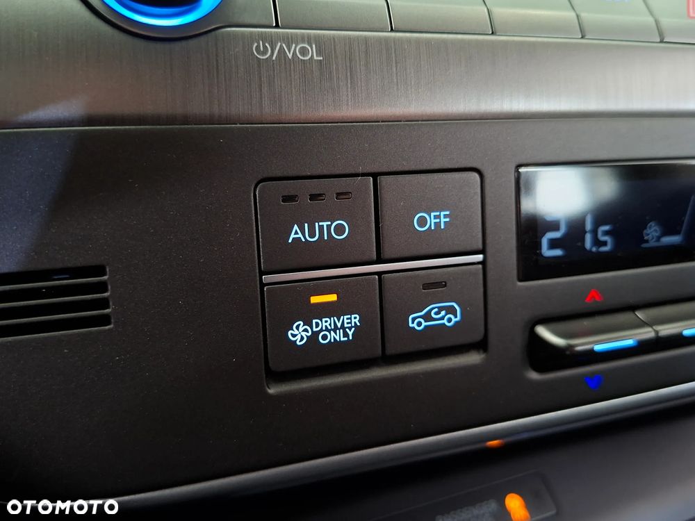 Hyundai Kona 65kWh Platinum - 23