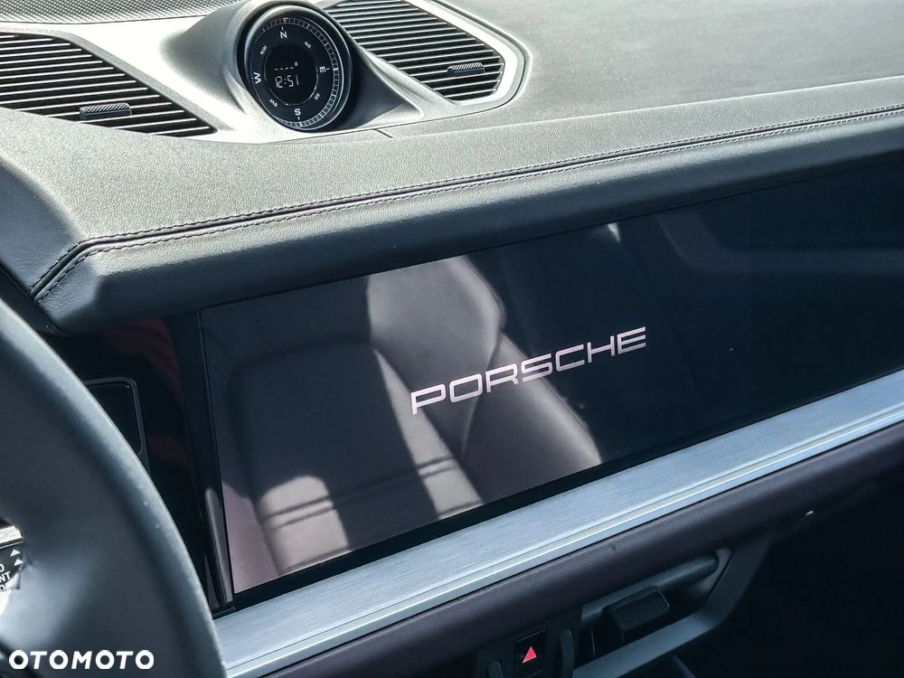 Porsche Cayenne E-Hybrid PHEV - 16