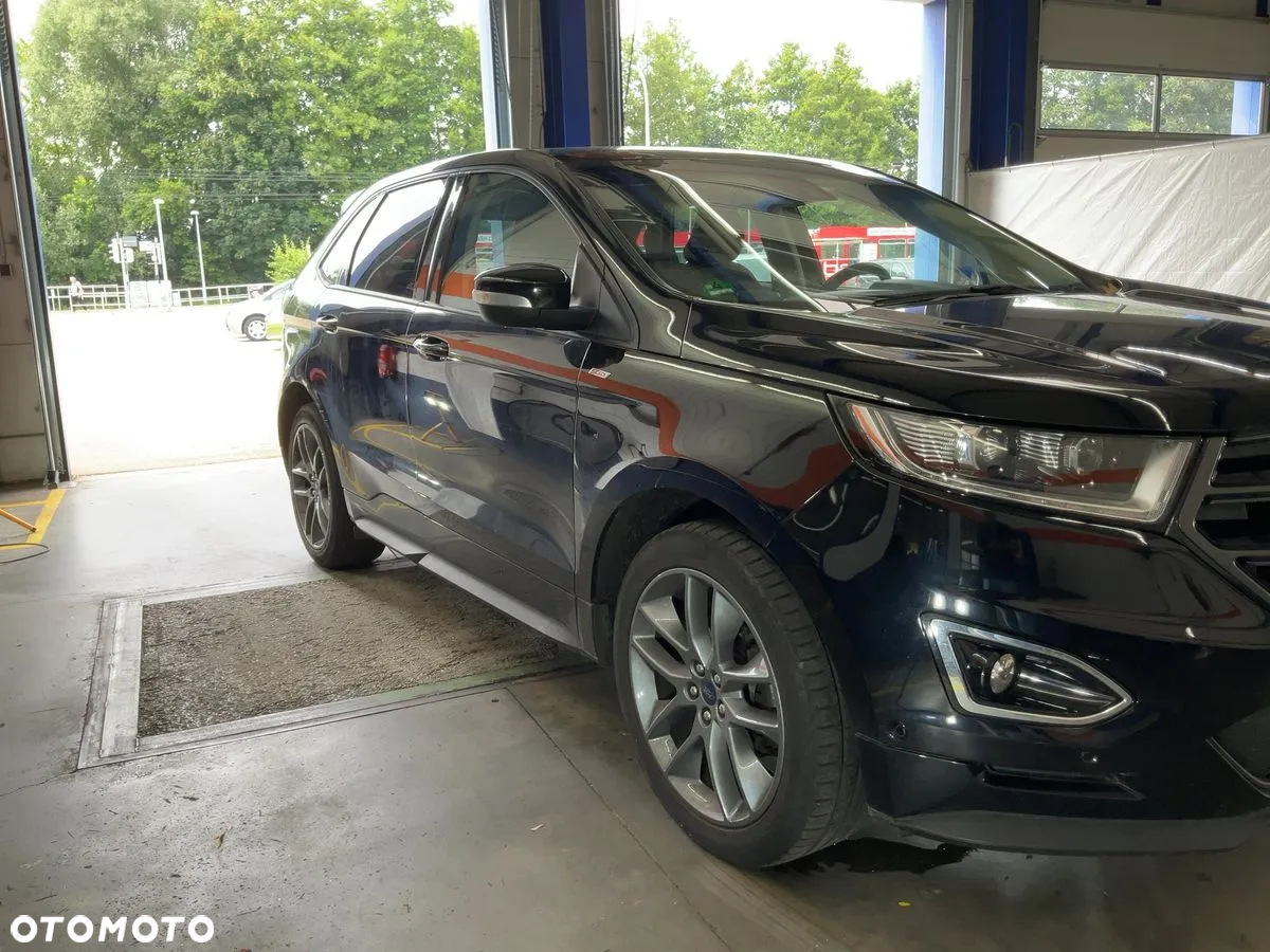 Ford Edge 2.0 TDCi Twin-Turbo 4WD ST-Line - 6