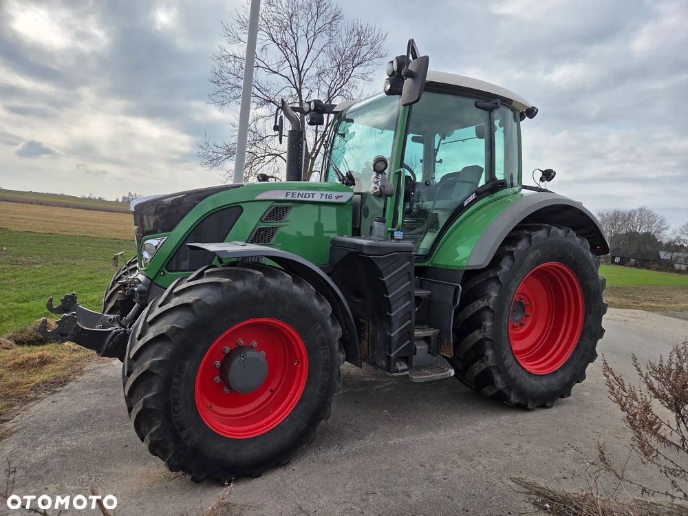 Fendt 716 - 13