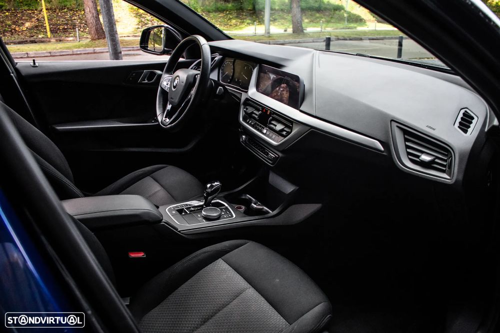 BMW 116 d Aut. Luxury Line - 25