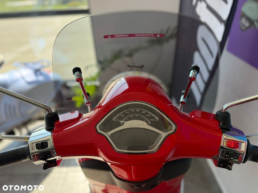 Vespa Primavera - 12