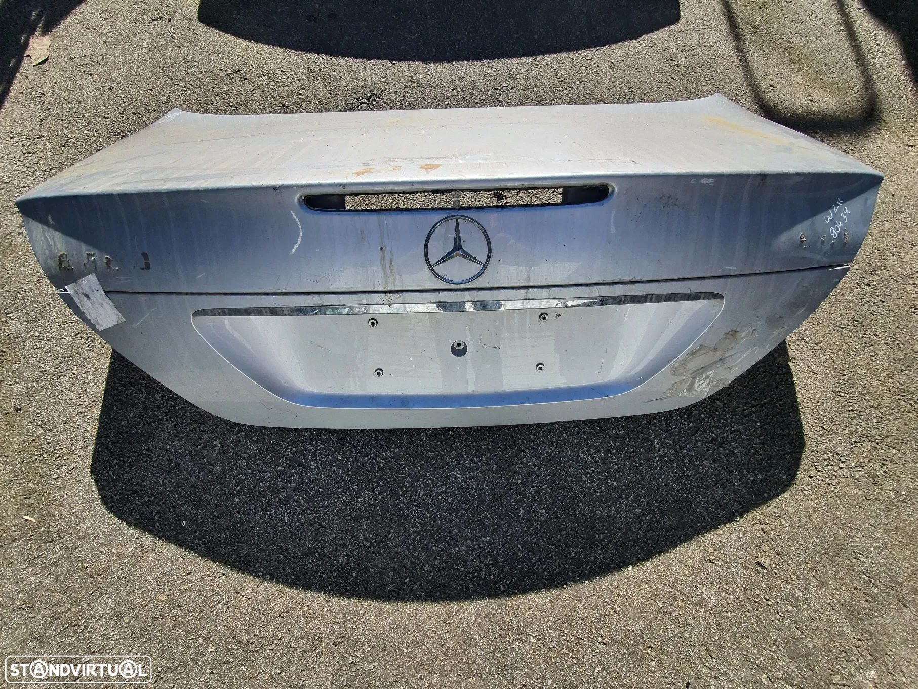 TAMPA MALA MERCEDES BENZ W211 - 1