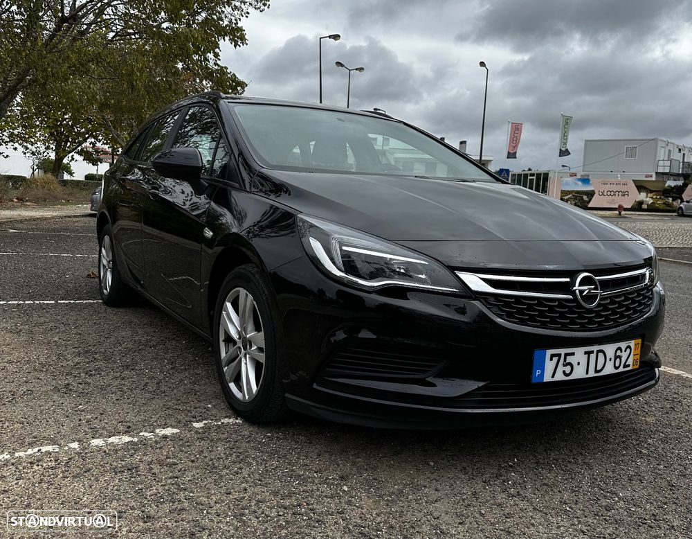 Opel Astra Sports Tourer 1.6 CDTI Dynamic S/S - 2