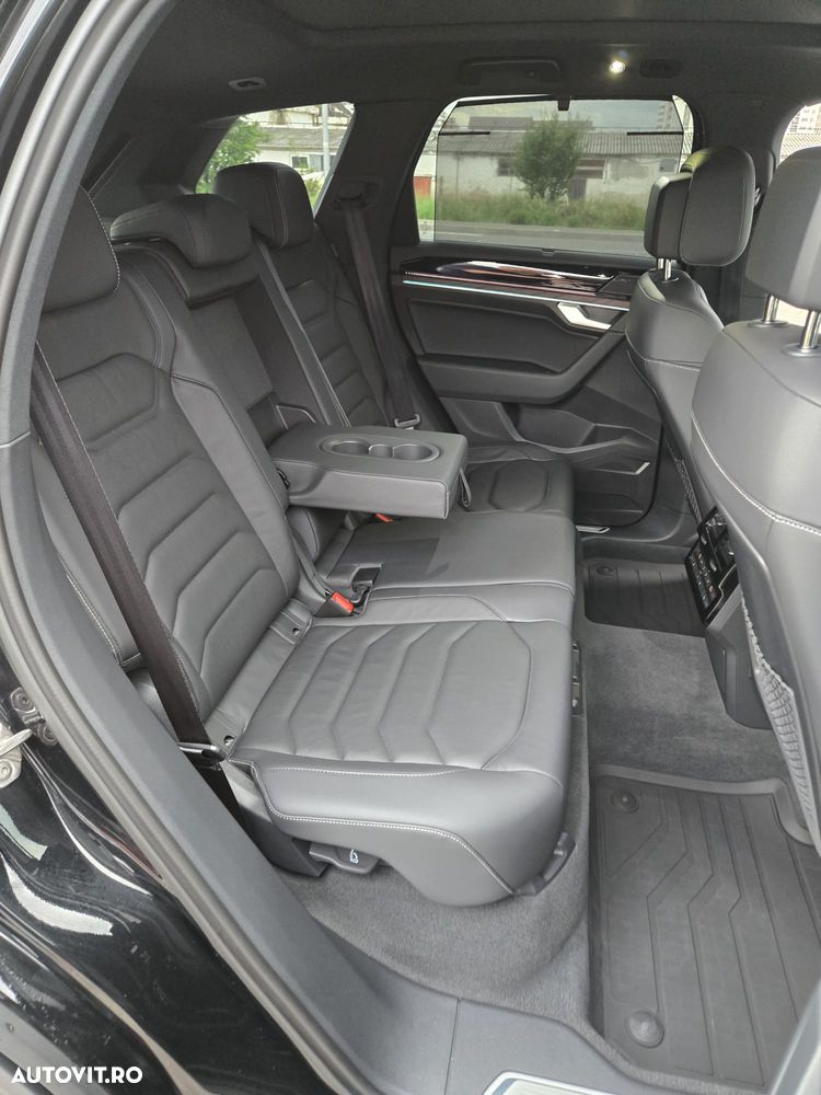 Volkswagen Touareg V6 TSI eHybrid PHEV Elegance - 19
