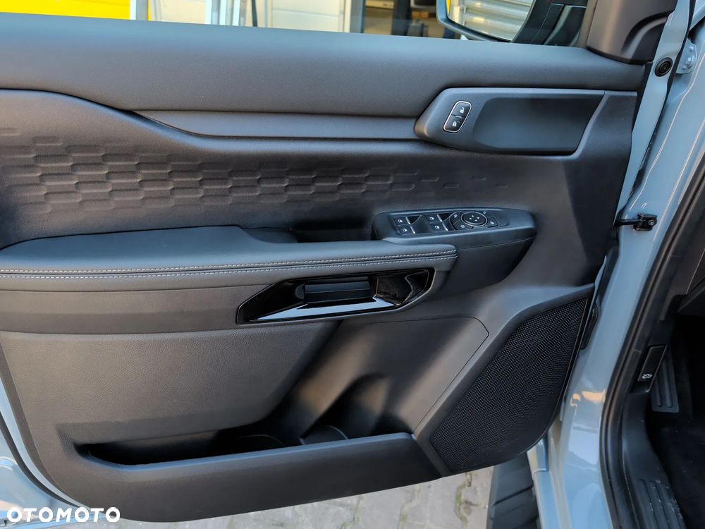 Ford Ranger - 10
