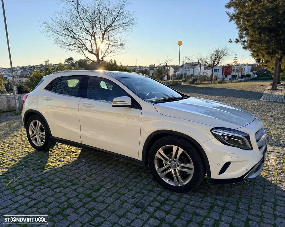 Mercedes-Benz GLA 200 CDI Urban Aut. - 2