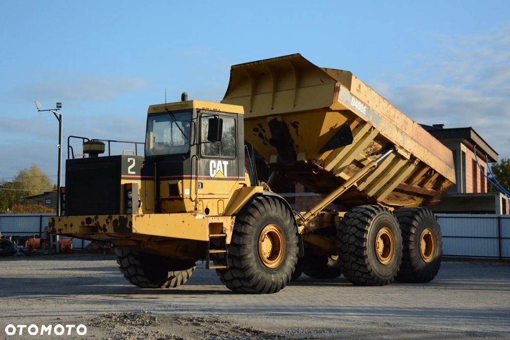 Caterpillar D400E / 1998r / 24190h / Opony 95% / Grzana paka - 1