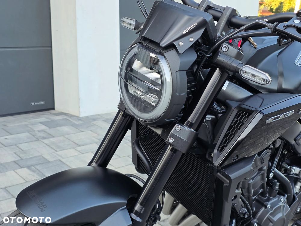 Honda CB - 28