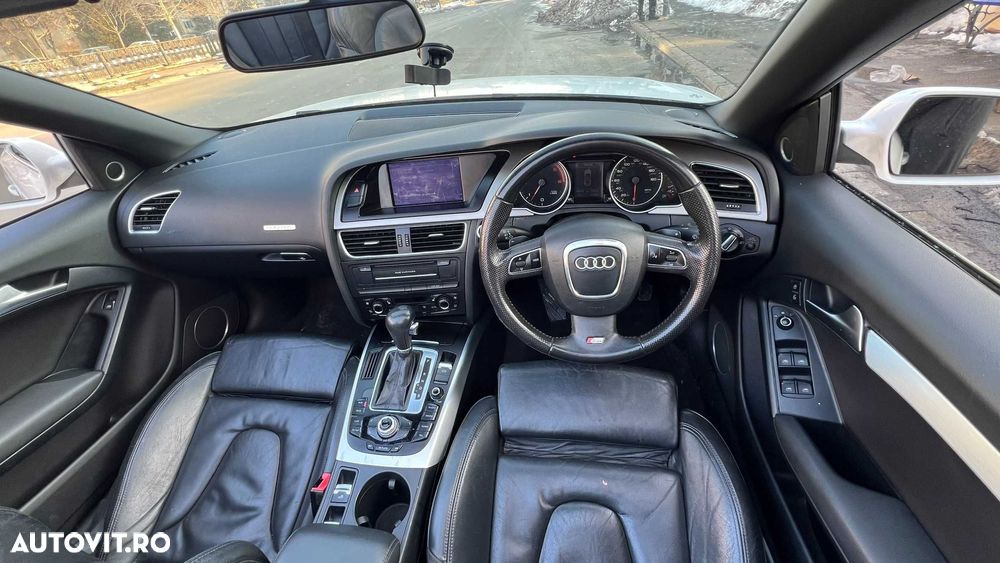 Dezmembrez Audi A5  Cabriolet/Cabrio S-Line  3.0 TDI CCWA 2010 EURO 5 - 5