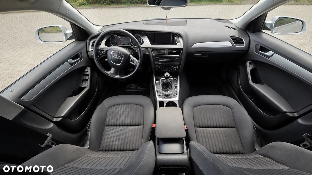 Audi A4 Avant 2.0 TDI Quattro - 6
