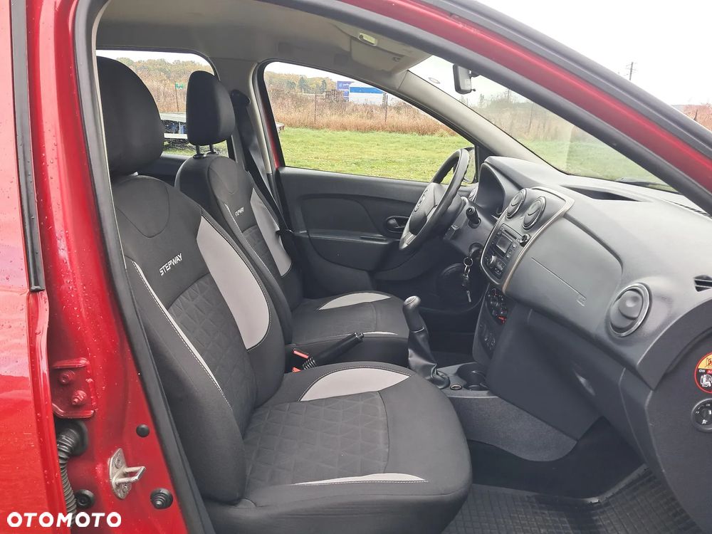 Dacia Sandero Stepway 0.9 TCe Ambiance S&S EU6 - 12