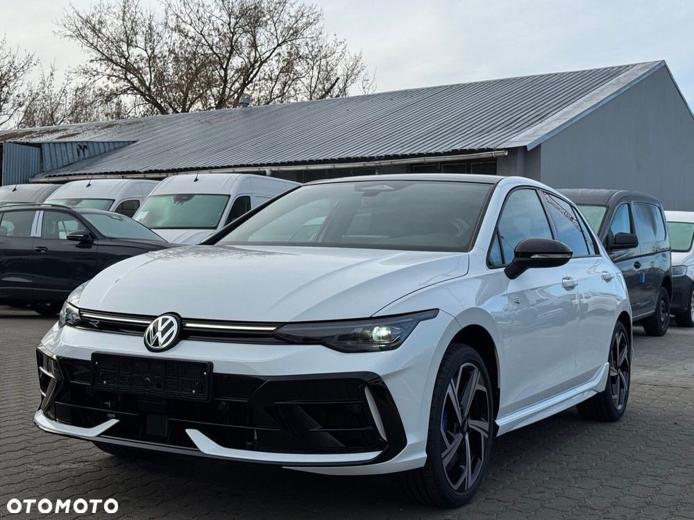 Volkswagen Golf - 3
