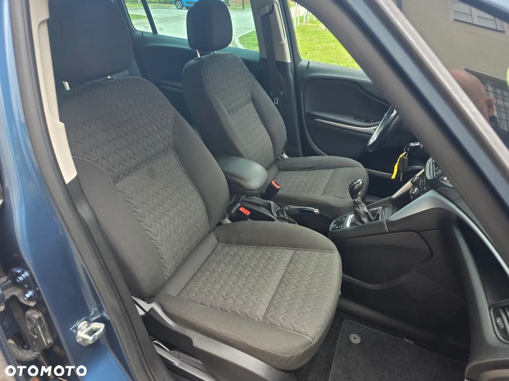 Opel Zafira Tourer 1.4 Turbo Active - 14