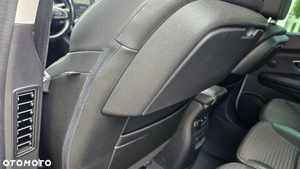 Renault Scenic dCi 110 EDC Xmod Bose Edition - 35